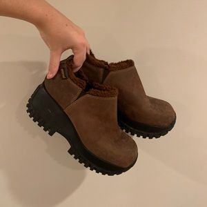 vintage platform rocket dog clogs